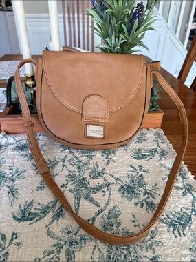 Jenna Kator Olivet vegan crossbody bag